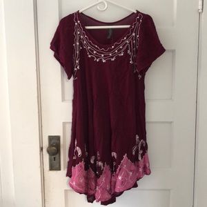 Coverup/tunic NWT burgundy. Cute!